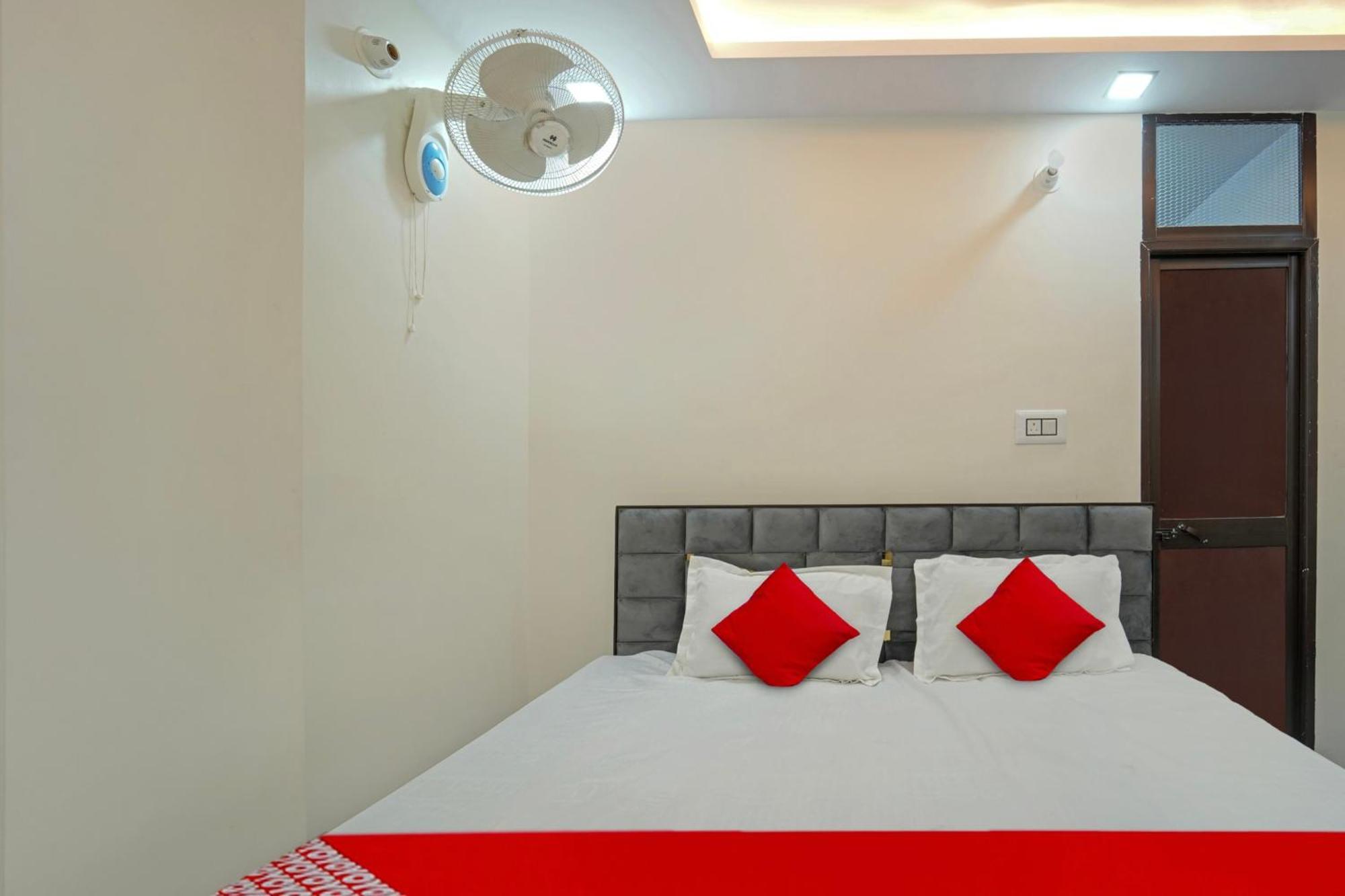 Super Hotel O M. S. Inn Patna  Eksteriør billede